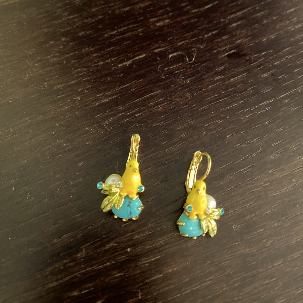 Les Nereides Dazzling Discretion Pearl Earrings